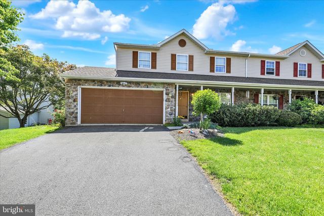 1032 AMITY CIR, Reading, PA 19605