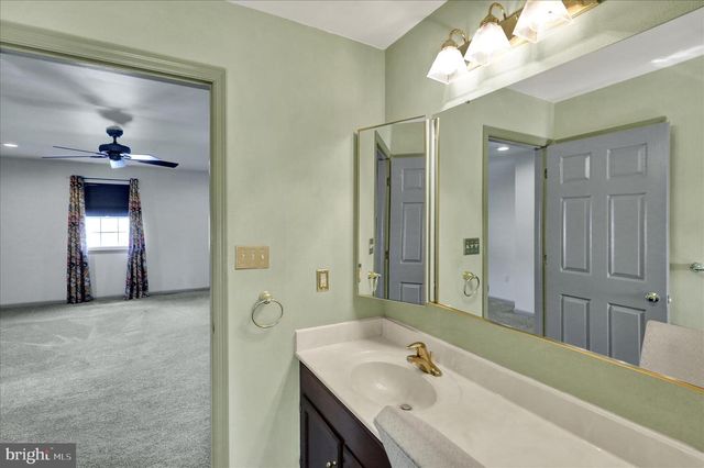 1032 AMITY CIR, Reading, PA 19605