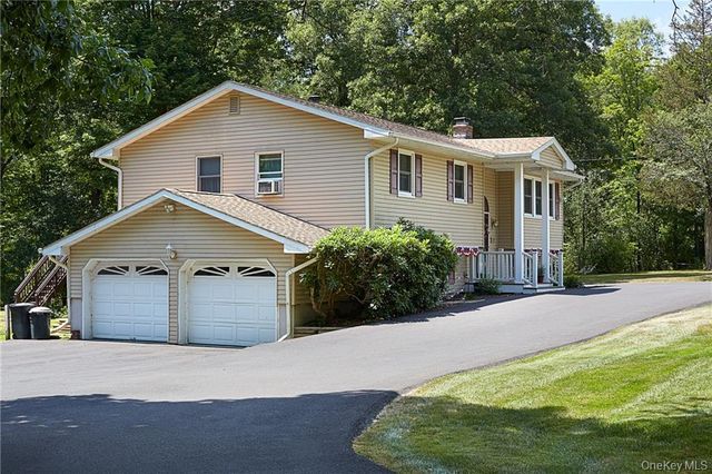 19 Billy Avenue, Washingtonville, NY 10992