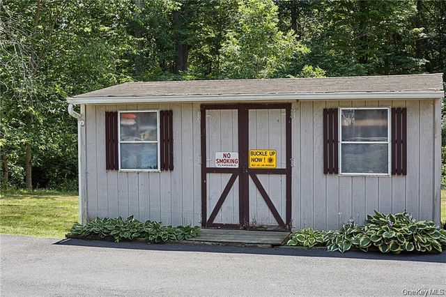 19 Billy Avenue, Washingtonville, NY 10992