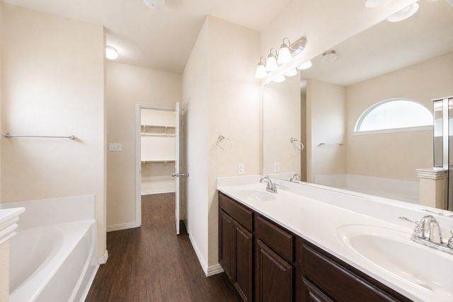 3729 Caladium Lane, Forest Hill, TX 76140