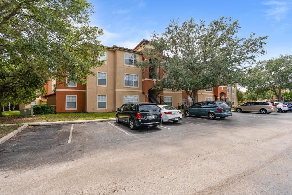5518 METROWEST BOULEVARD 11-302, Orlando, FL 32811