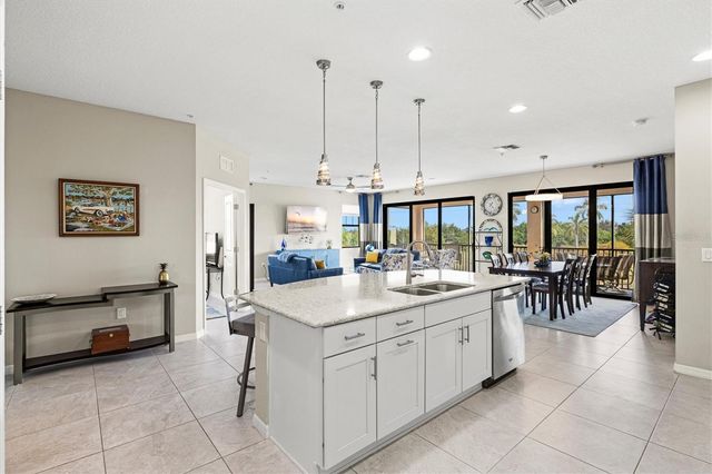 23516 AWABUKI DRIVE 201, Venice, FL 34293