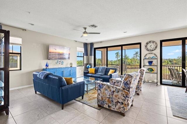 23516 AWABUKI DRIVE 201, Venice, FL 34293