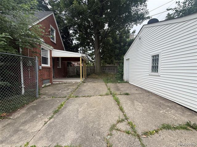 20045 Ward Street, Detroit, MI 48235