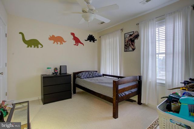 12 COURTNEY CT, Fredericksburg, VA 22405