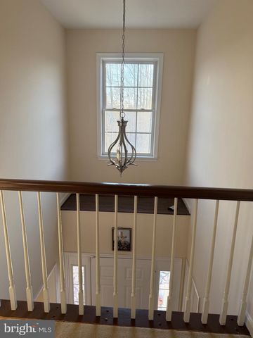 12 COURTNEY CT, Fredericksburg, VA 22405