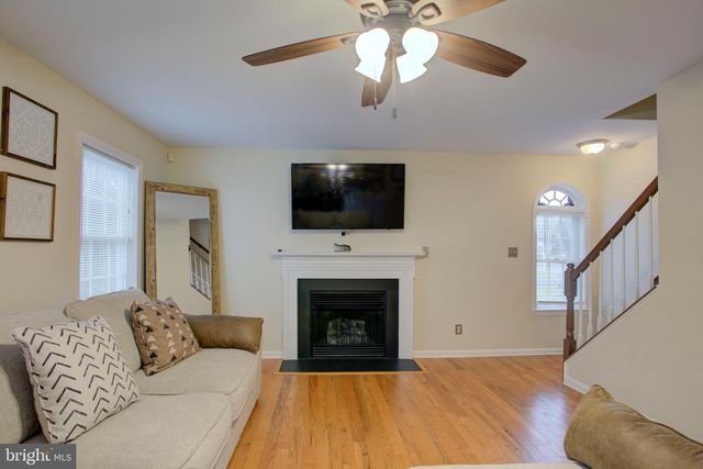 12 COURTNEY CT, Fredericksburg, VA 22405