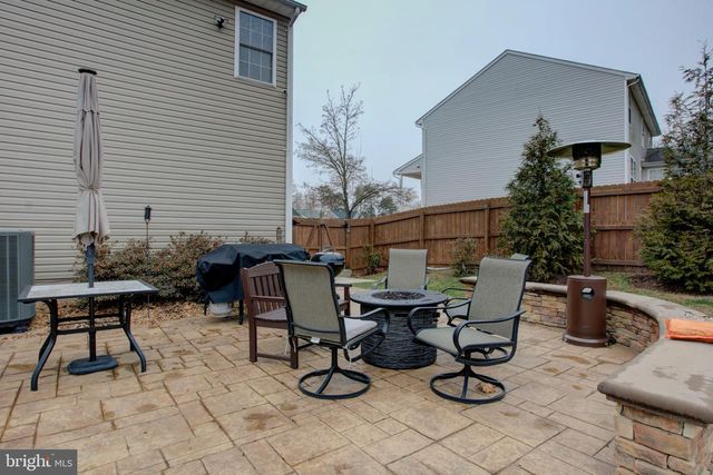 12 COURTNEY CT, Fredericksburg, VA 22405