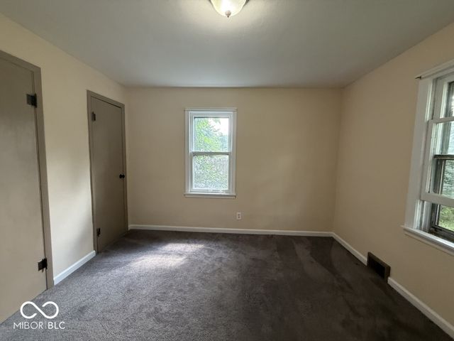 1048 S Burlington Drive, Muncie, IN 47302