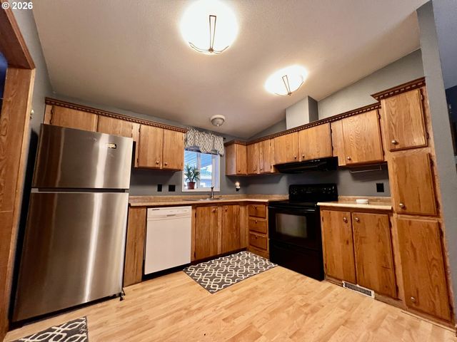 5200 Se 132ND Ave 14, Portland, OR 97236