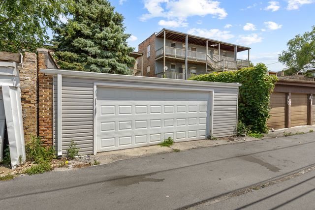 8132 S Marshfield Avenue, Chicago, IL 60620