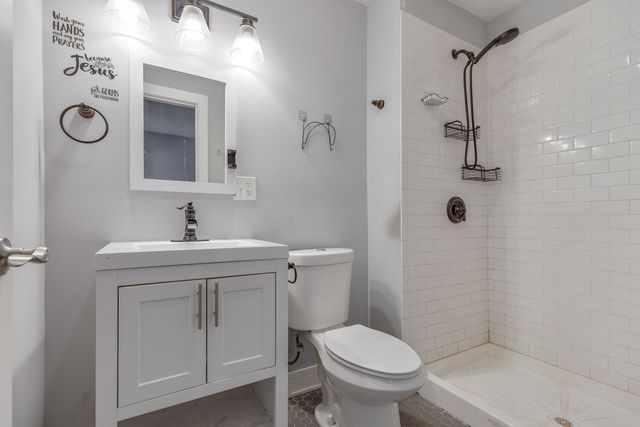 8132 S Marshfield Avenue, Chicago, IL 60620