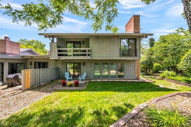 410-29 Willow Circle, Aurora, OH 44202