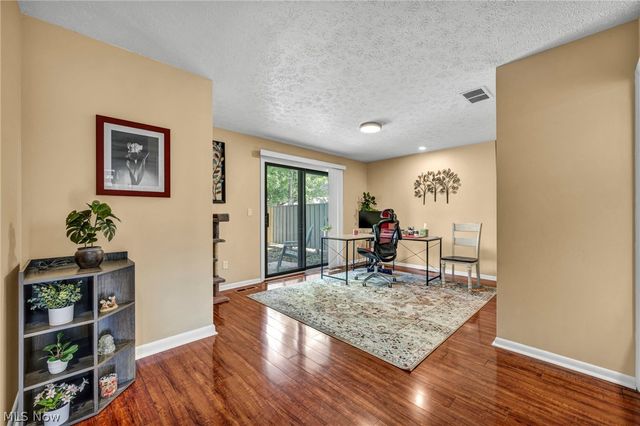 410-29 Willow Circle, Aurora, OH 44202