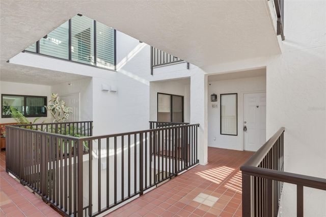 1425 GULF OF MEXICO DRIVE 408, Longboat Key, FL 34228