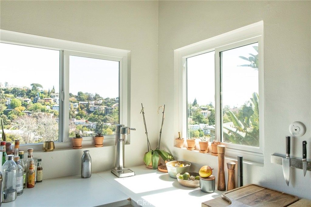 1678 Rotary Drive, Los Angeles, CA 90026