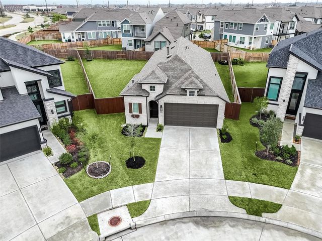 5115 Murillo Drive, Iowa Colony, TX 77583