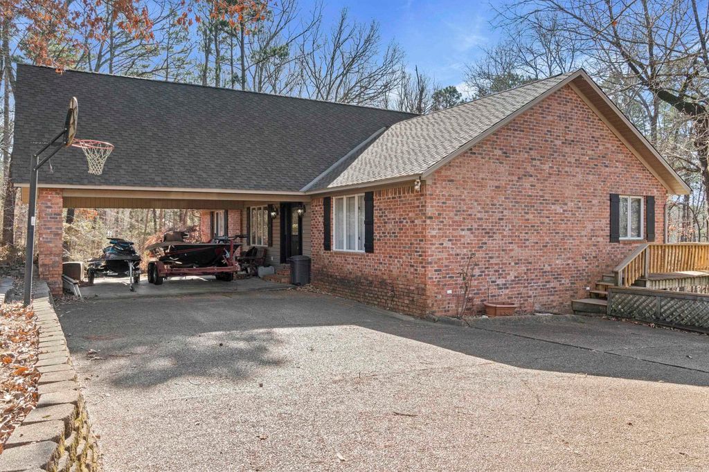 24 Woodland W, Heber Springs, AR 72543