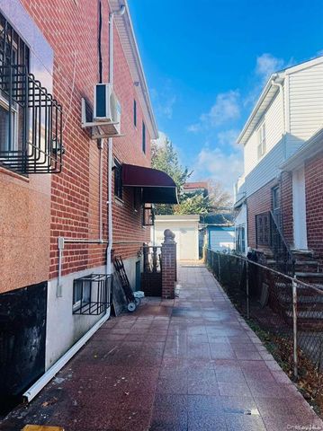 43-44 195th Street, Flushing, NY 11358