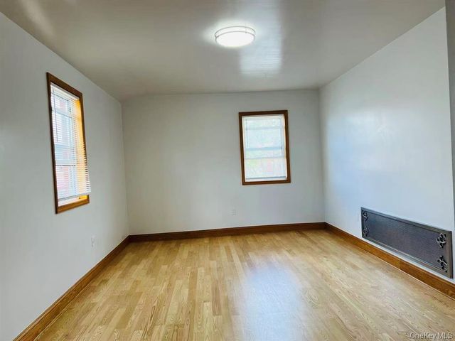 43-44 195th Street, Flushing, NY 11358