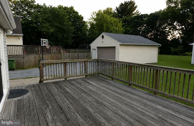 12 HAMPTON RD, Linthicum Heights, MD 21090