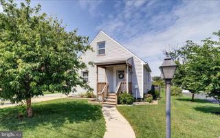 12 HAMPTON RD, Linthicum Heights, MD 21090