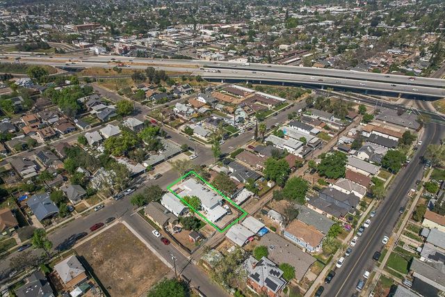 402 N Poplar Avenue, Fresno, CA 93701