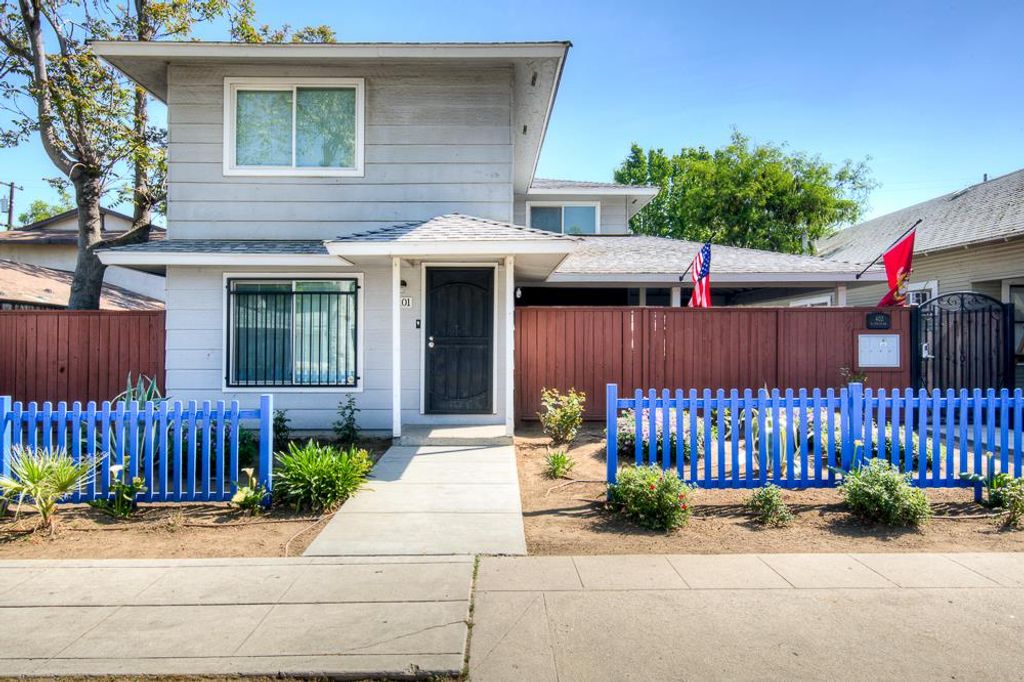 402 N Poplar Avenue, Fresno, CA 93701