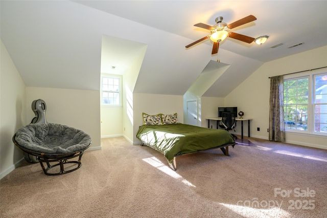 6709 Fairhope Court, Charlotte, NC 28277