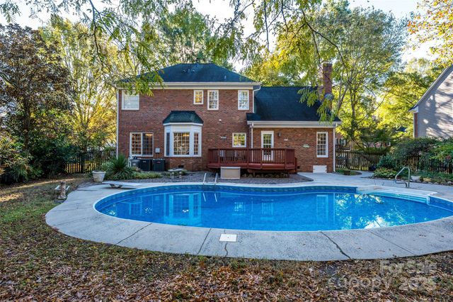 6709 Fairhope Court, Charlotte, NC 28277