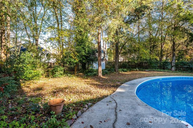 6709 Fairhope Court, Charlotte, NC 28277