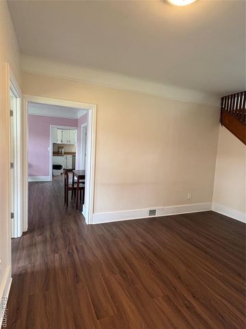 2175 W Auburn Road, Rochester Hills, MI 48309
