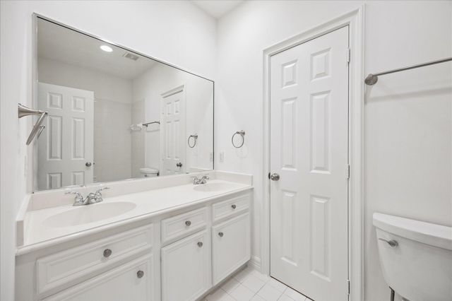 4215 Law Street, Houston, TX 77005