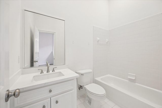 4215 Law Street, Houston, TX 77005