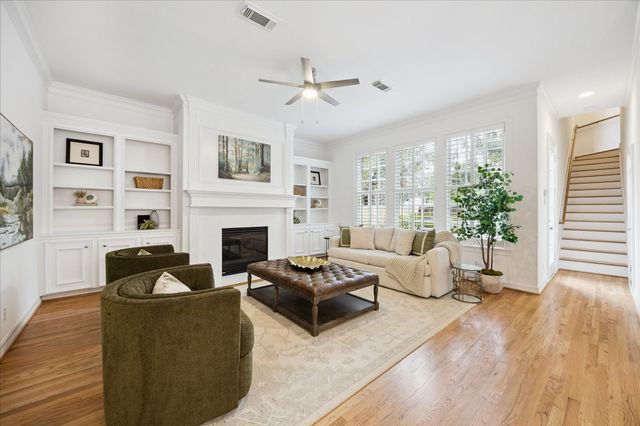 4215 Law Street, Houston, TX 77005