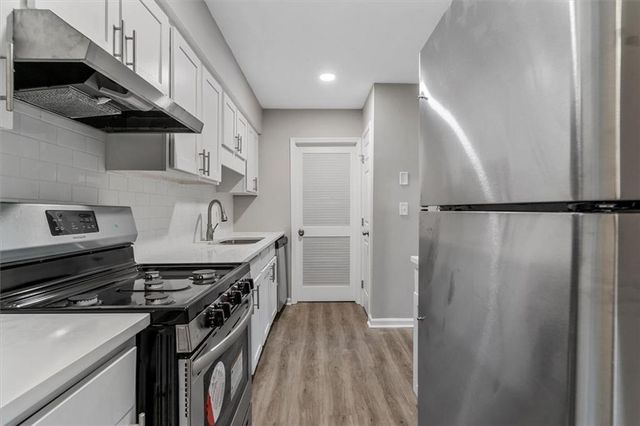 1701 Hawthorne 12, Atlanta, GA 30337