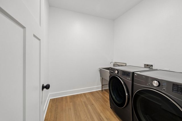 207 Tabor Street, Houston, TX 77009