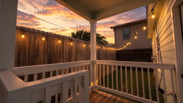 207 Tabor Street, Houston, TX 77009