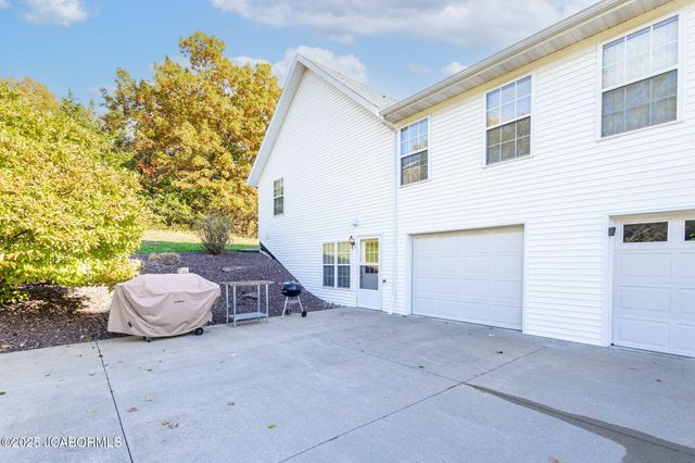 617 BUCKSKIN DRIVE, Jefferson City, MO 65109