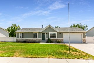 231 AMANDA LYNN LN, Midvale, UT 84047
