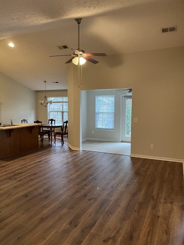 395 Devon Chase Hl Unit 603, Gallatin, TN 37066