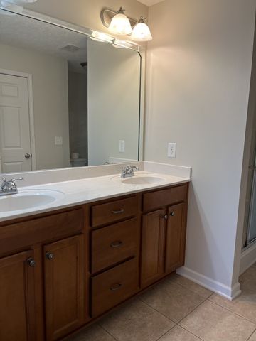 395 Devon Chase Hl Unit 603, Gallatin, TN 37066