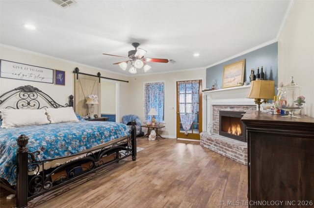 18818 E Bridgewater Place E, Owasso, OK 74055