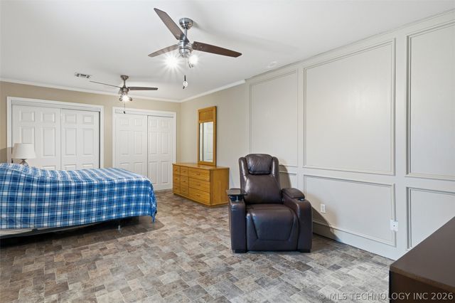 18818 E Bridgewater Place E, Owasso, OK 74055