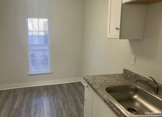 327 Huerta, San Antonio, TX 78207