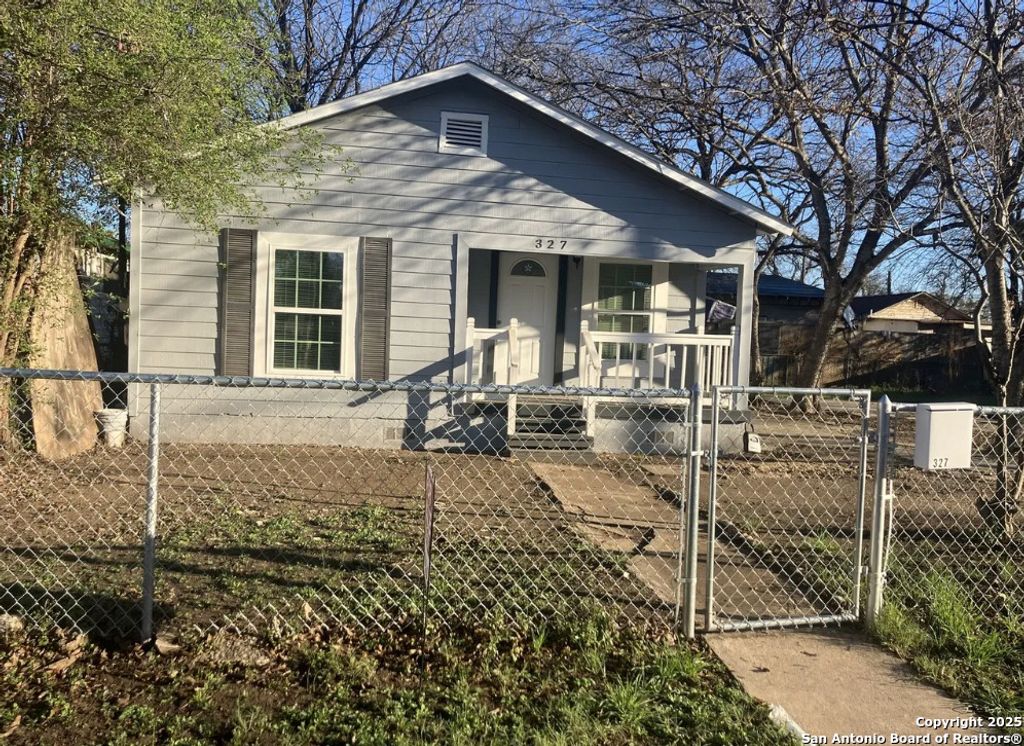 327 Huerta, San Antonio, TX 78207