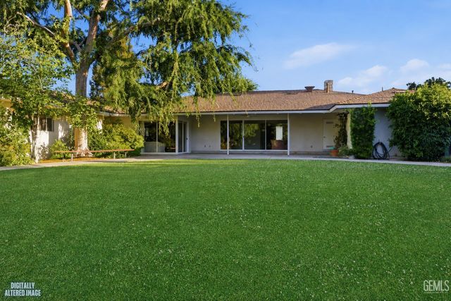 1109 Panorama Drive, Bakersfield, CA 93305