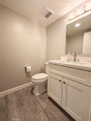 69 Thicket 46, Irvine, CA 92614