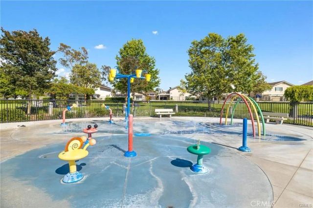 69 Thicket 46, Irvine, CA 92614